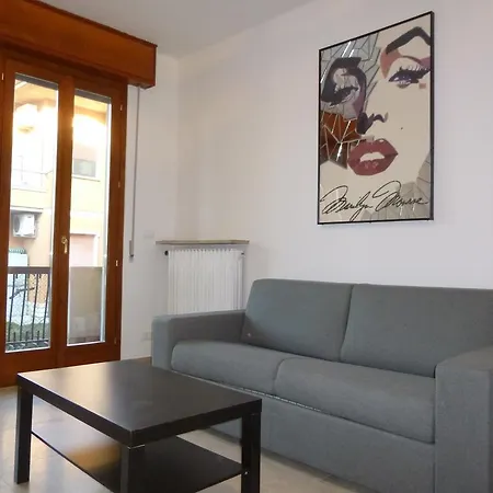 Claudio Il Gotico Apartment Desenzano del Garda