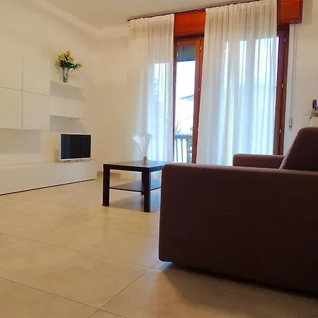Claudio Il Gotico Apartment Desenzano del Garda