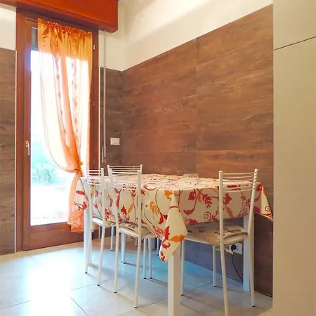 Apartment Claudio Il Gotico Desenzano del Garda